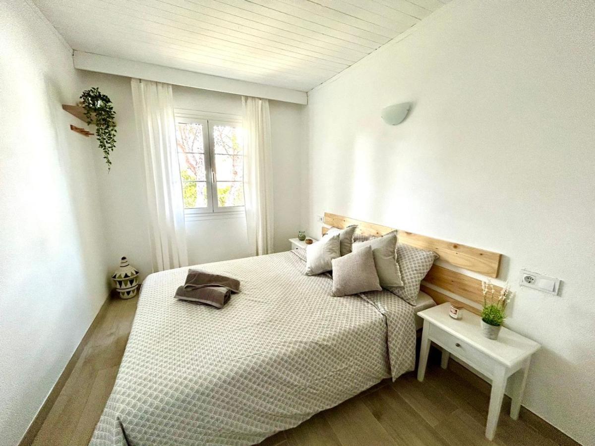 Menorca Chic Apartment Near Beach & Harbour Cala en Bosc Exterior photo